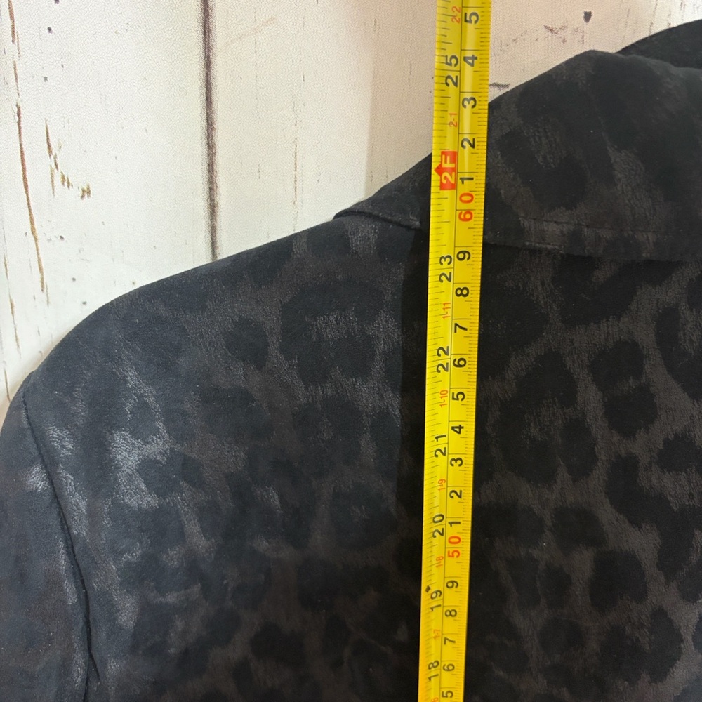Chico's Black Leopard Patterned Bomber Jacket - image 6